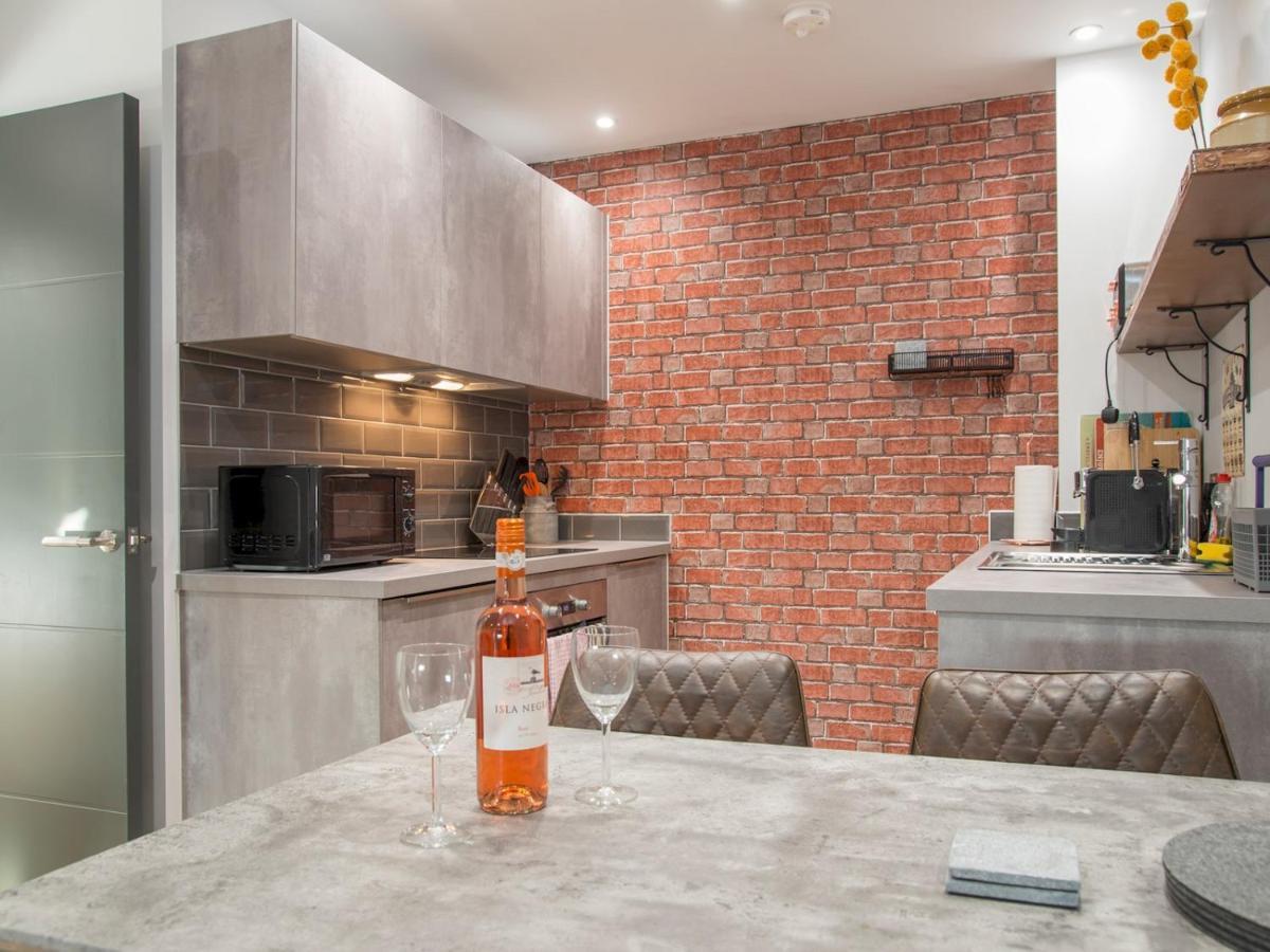 New Modern Apt In The City & Close To Stadiums Cardiff Exterior foto